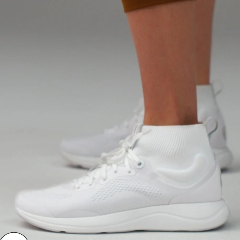 lululemon athletica Women's Chargefeel Mid Workout shoe in Mink Berry - Picture 6 of 6